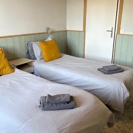 Belle Etoile Hotel *